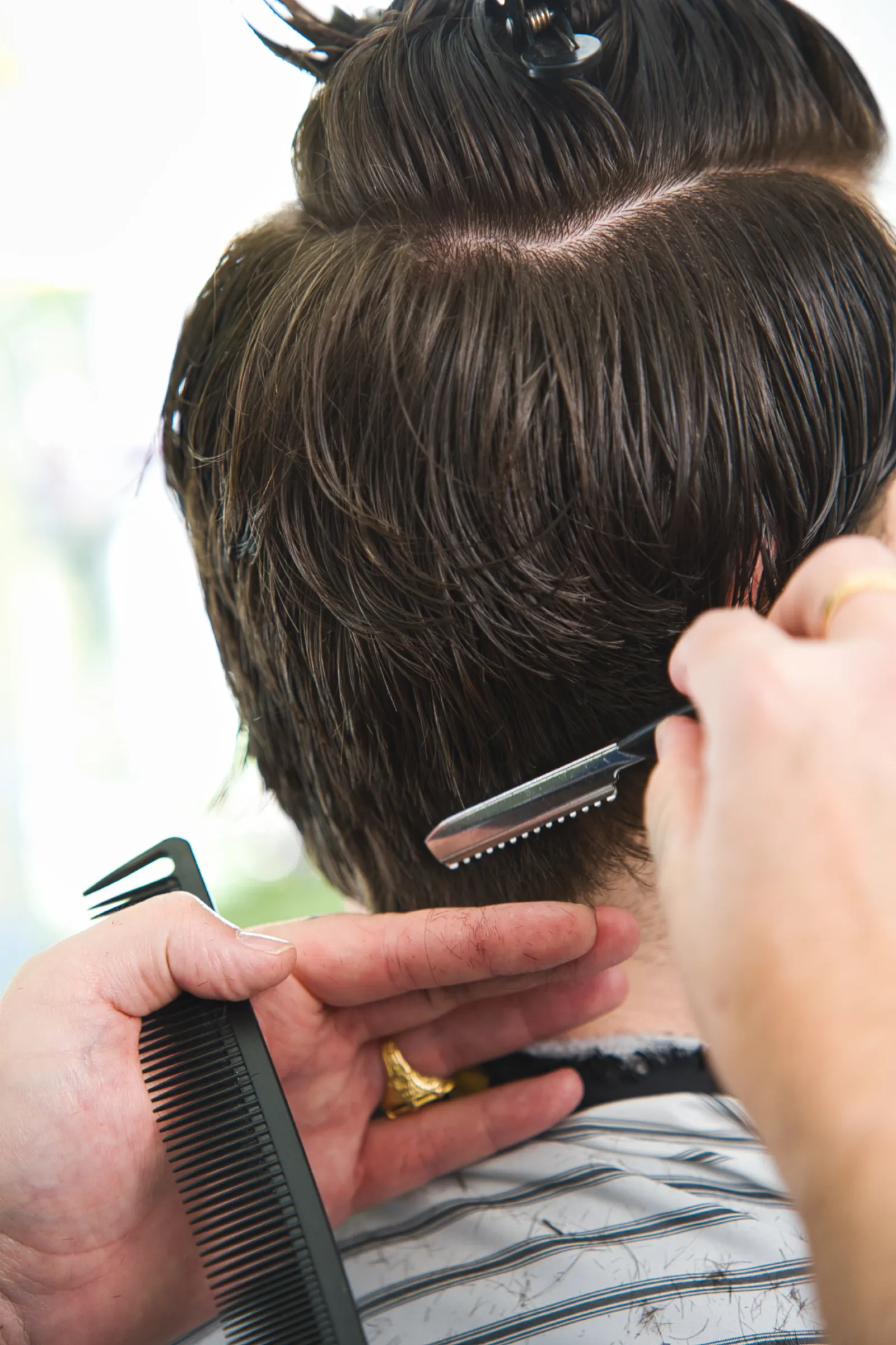 Rasoir Nuque Detail — Figaro Coiffure Châtel-St-Denis