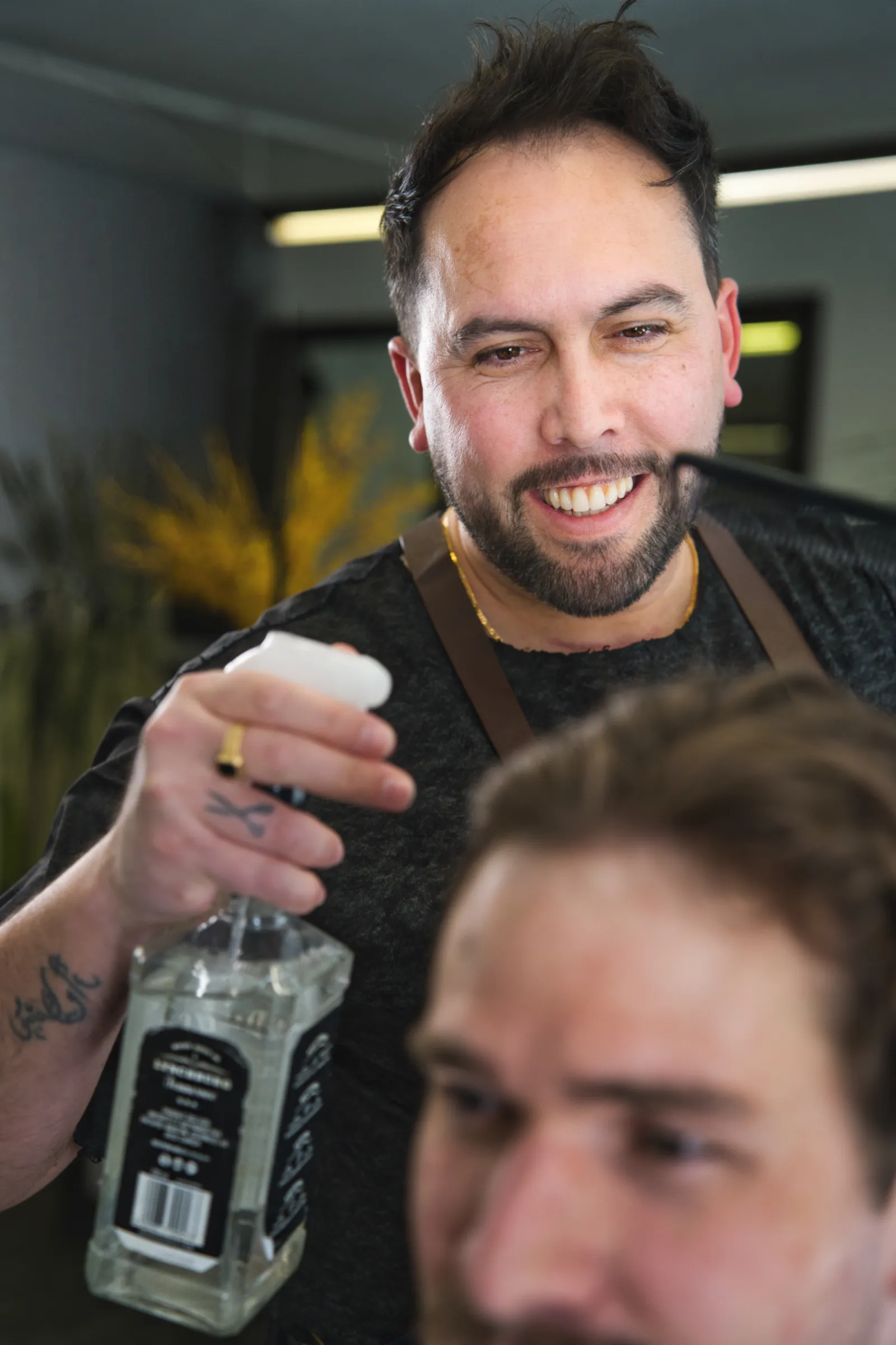 Helder Couto, coiffeur — Figaro Coiffure Châtel-St-Denis